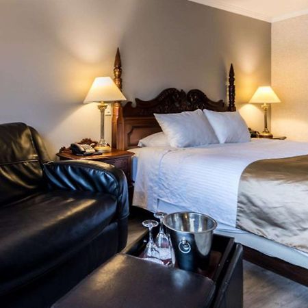 St Christophe Hotel & Spa, Ascend Hotel Collection Granby Esterno foto