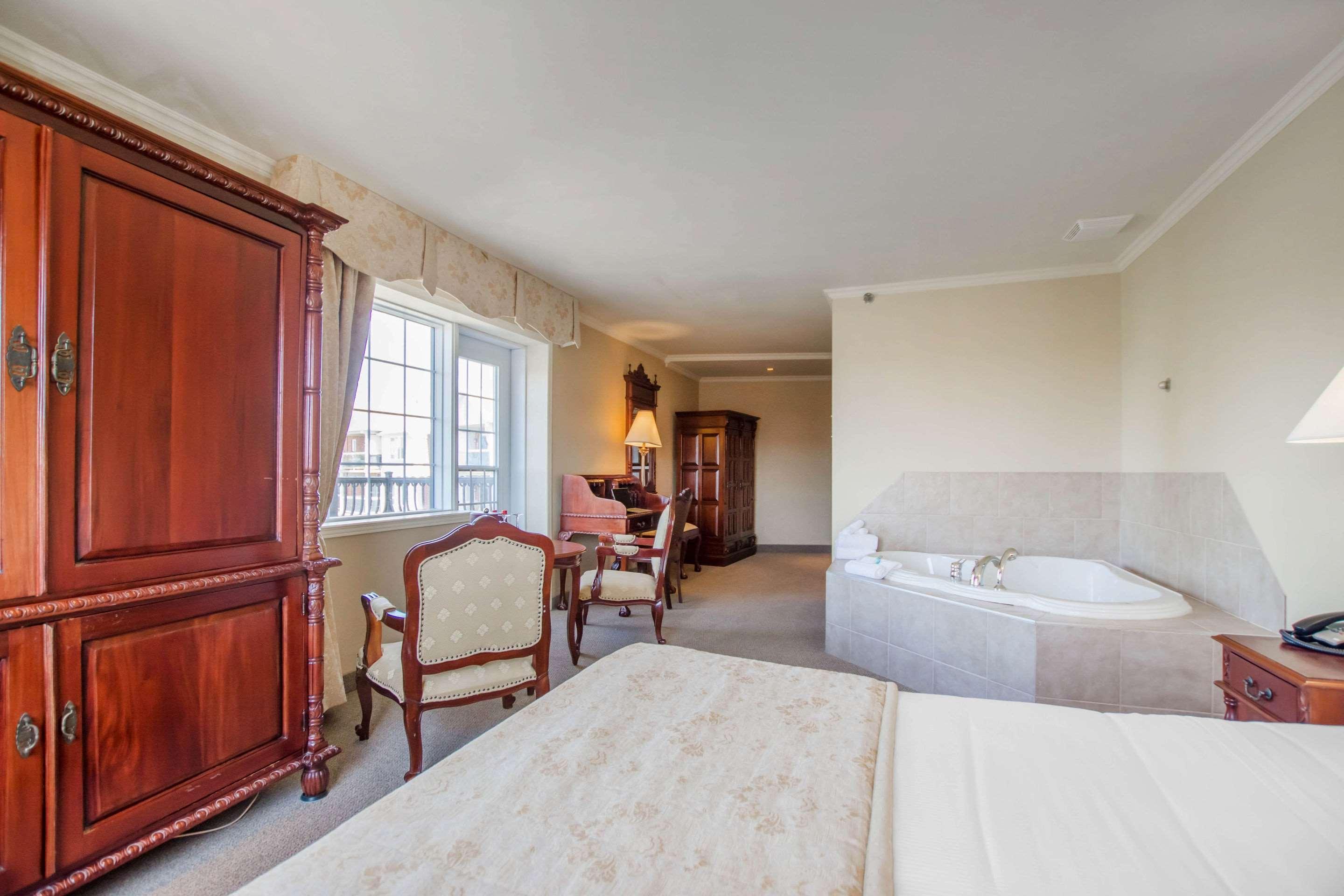 St Christophe Hotel & Spa, Ascend Hotel Collection Granby Esterno foto