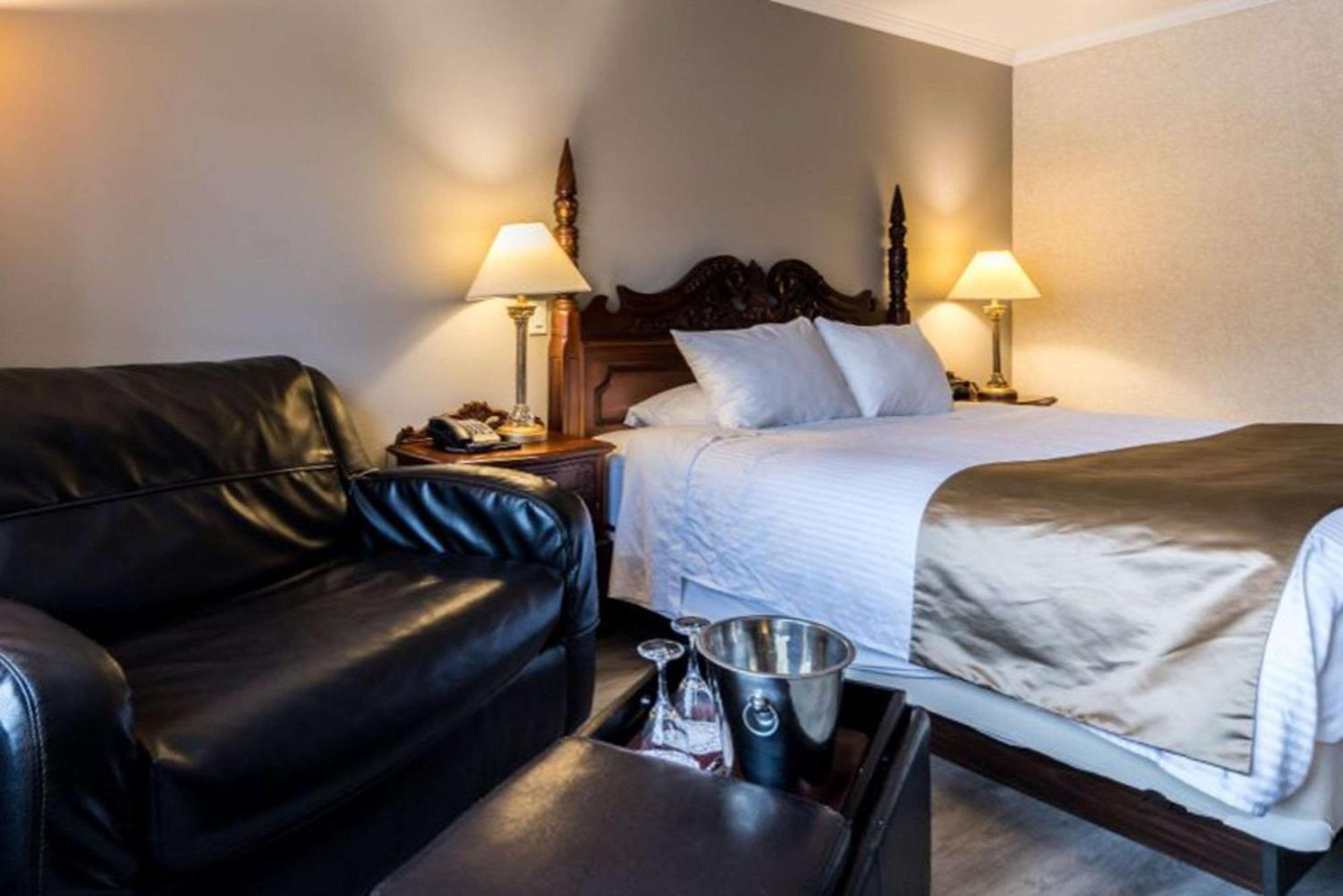 St Christophe Hotel & Spa, Ascend Hotel Collection Granby Esterno foto