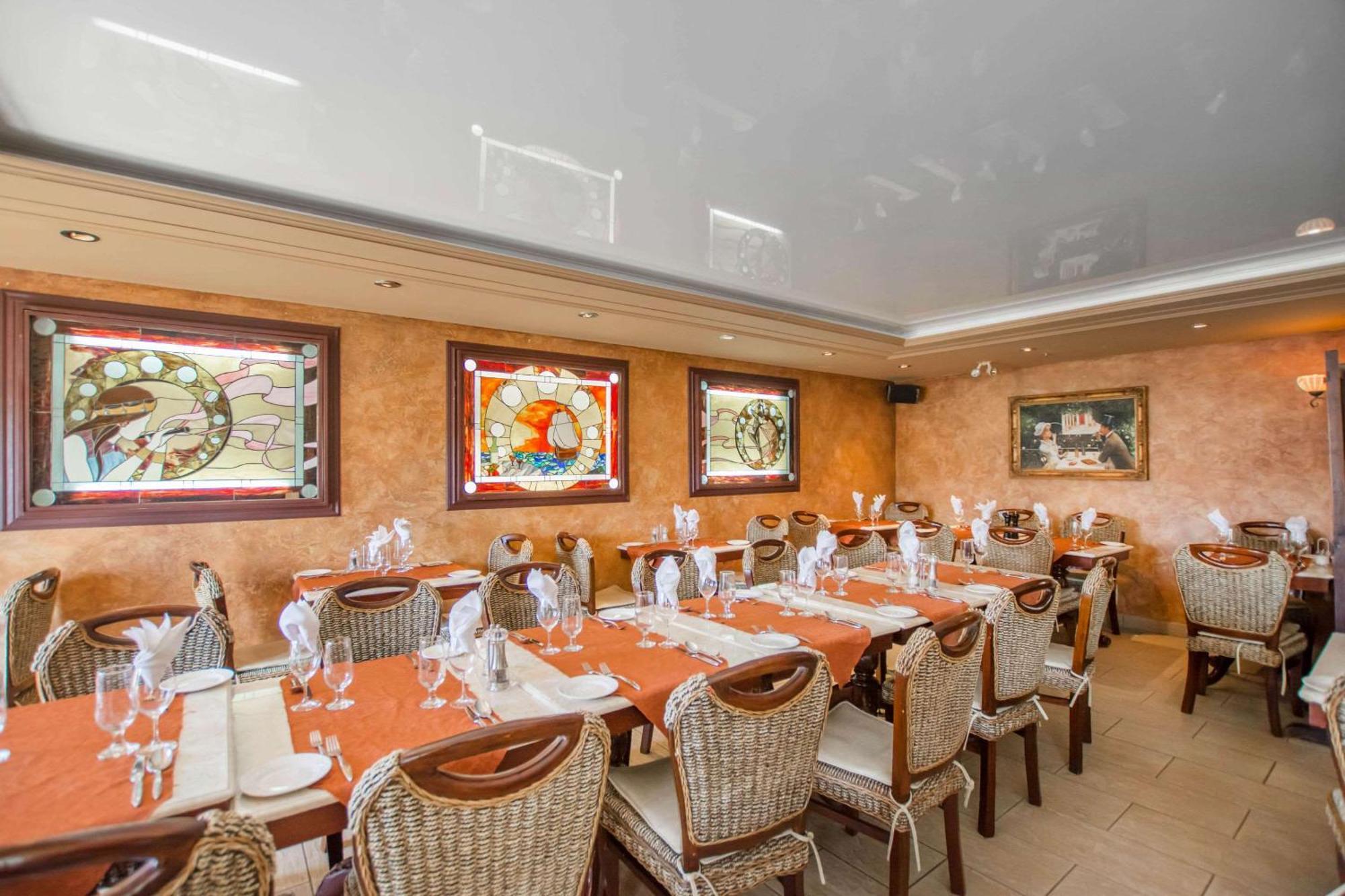 St Christophe Hotel & Spa, Ascend Hotel Collection Granby Esterno foto