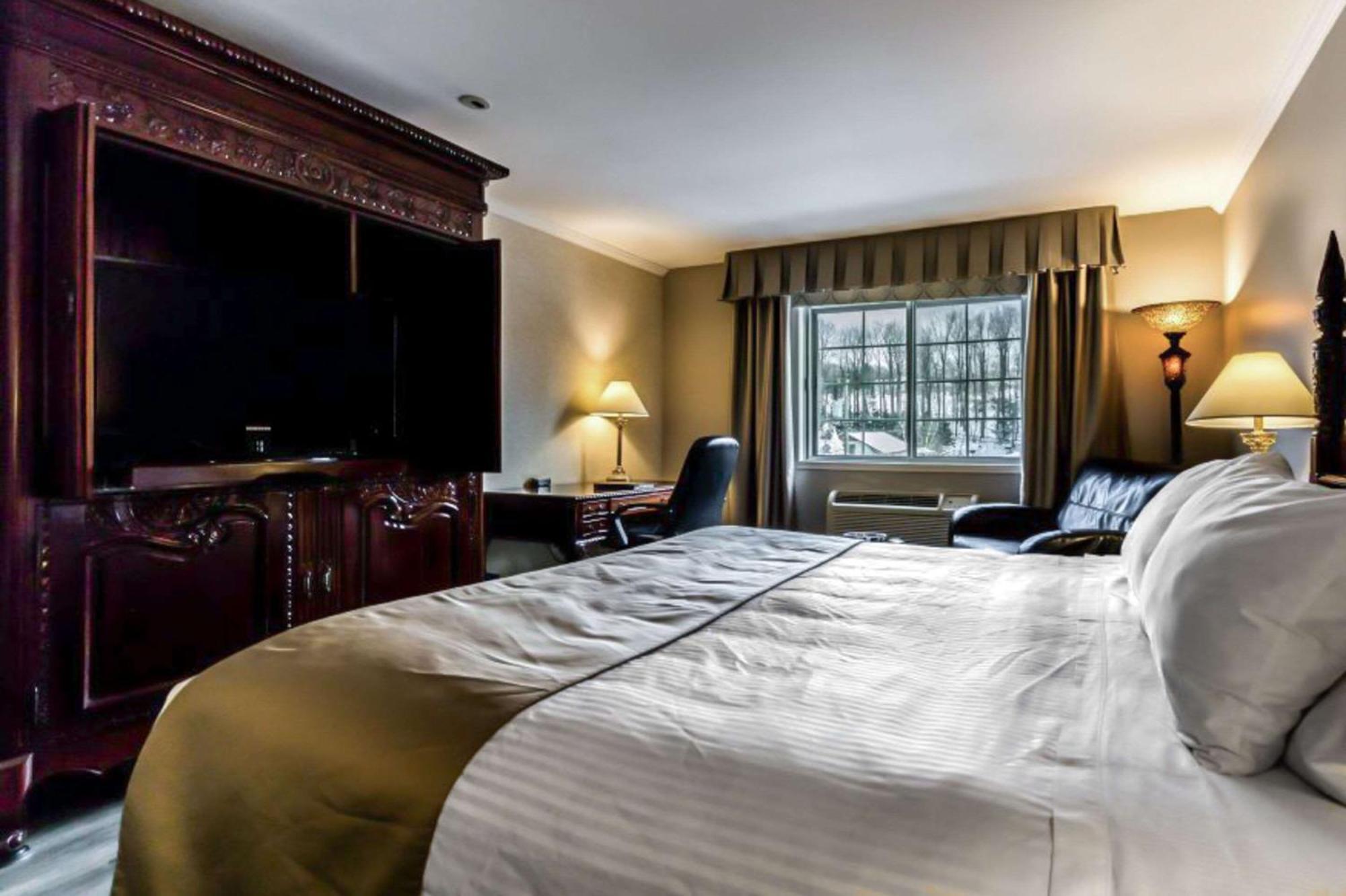 St Christophe Hotel & Spa, Ascend Hotel Collection Granby Esterno foto